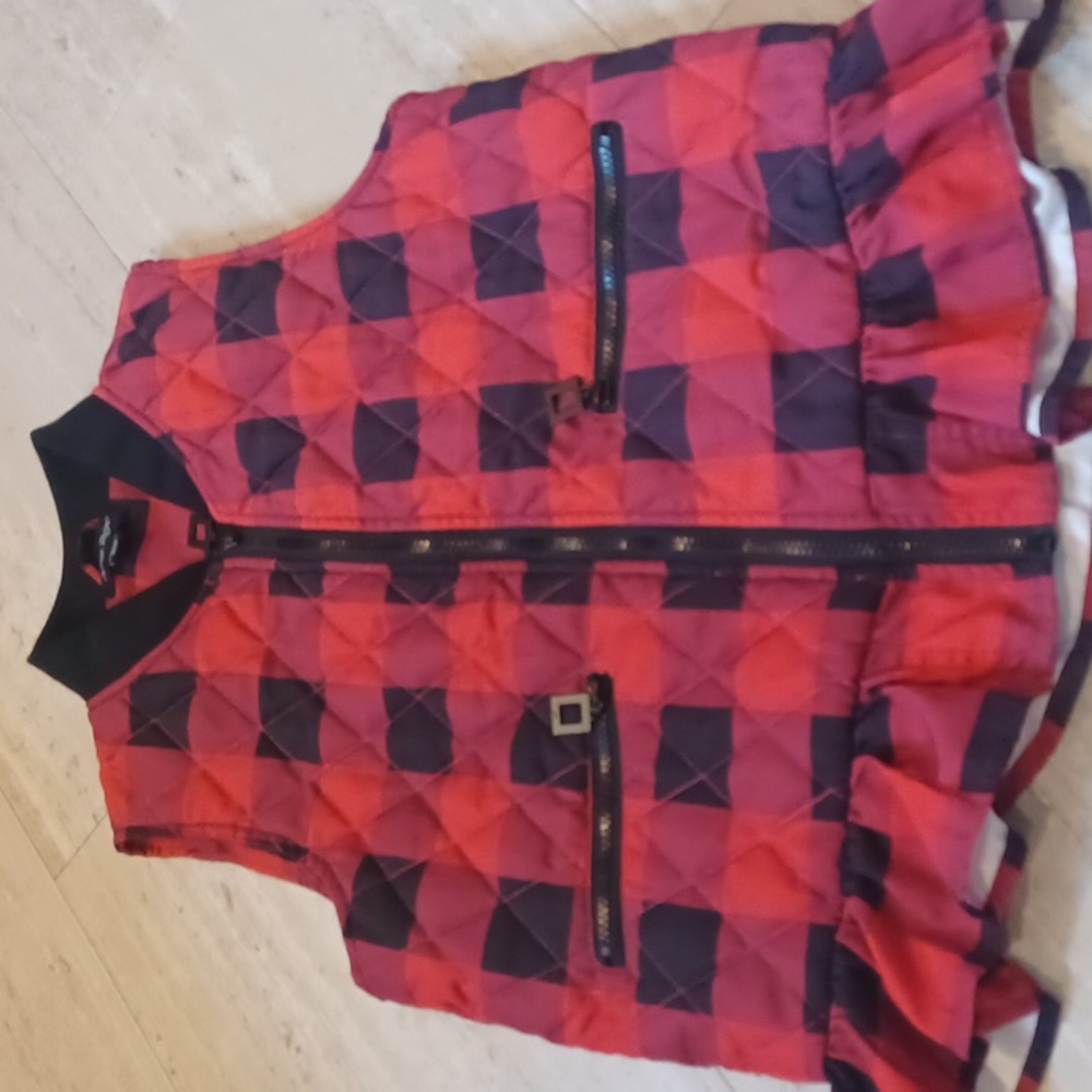 Charlie Paige Quilted/Checkered Zipper Vest